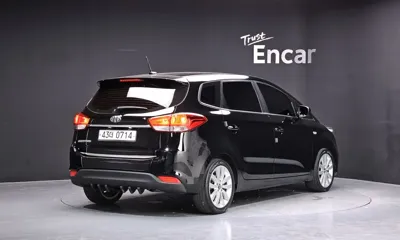 Kia Carens 2016, 134118 км, за 5317.05 USD