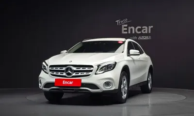 Mercedes-Benz GLA-Class 2019, 11596 км, за 13680.79 USD