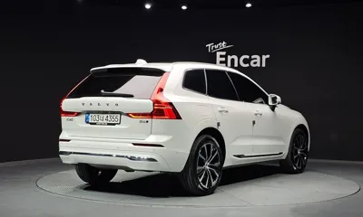 Volvo XC60 2023, 30868 км, за 31528.3 USD
