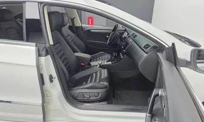 Volkswagen CC 2015, 106154 км, за 5949.24 USD - фото 11