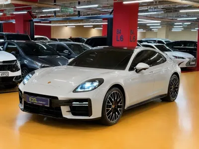 Porsche Panamera · 2024 год