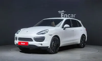 Porsche Cayenne · 2012 год