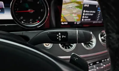 Mercedes-Benz E-Class 2018, 130148 км, за 15229.09 USD - фото 9