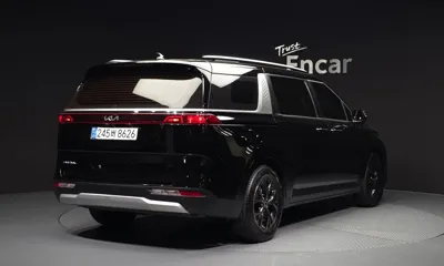 Kia Canival 2023, 99308 км, за 13981.88 USD
