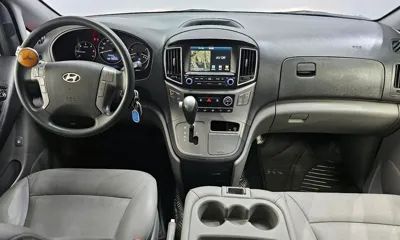 Hyundai Starex 2017, 104503 км, за 7225.43 USD - фото 7