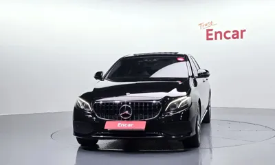 Mercedes-Benz E-Class 2019, 134254 км, за 14781.53 USD