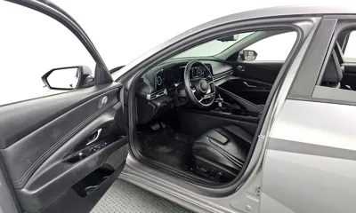 Hyundai Avante 2021, 77138 км, за 10749.19 USD - фото 10