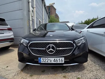 Mercedes-Benz E-Class 2024, 12704 км, за 36156.37 USD