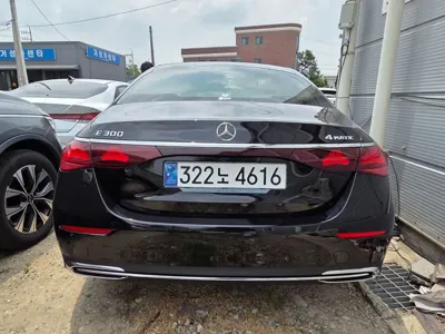 Mercedes-Benz E-Class 2024, 12704 км, за 36156.37 USD