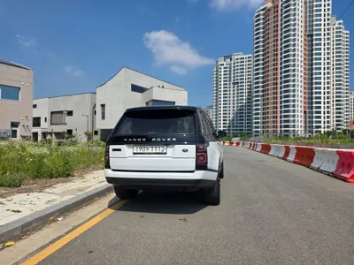 Land Rover Range Rover 2016, 168000 км, за 22909.28 USD - фото 8