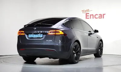 Tesla Model X 2020, 56483 км, за 51116.73 USD