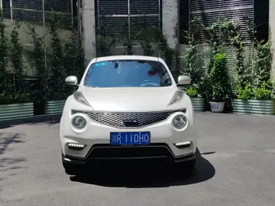 Infiniti ESQ 2017, 110000 км, за 5373.45 USD