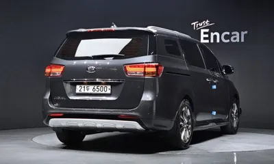 Kia Canival 2018, 75794 км, за 9641.7 USD