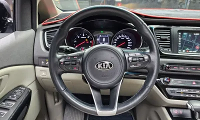 Kia Canival 2018, 75794 км, за 9641.7 USD - фото 13