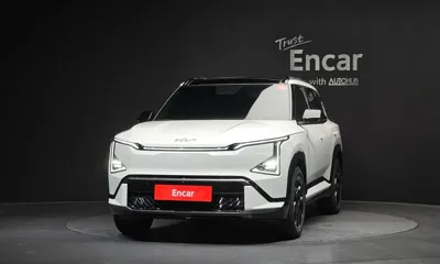 Kia EV5 2026, 3606 км, за 36663.84 USD