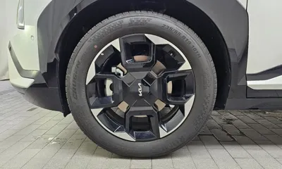 Kia EV5 2026, 3606 км, за 36663.84 USD