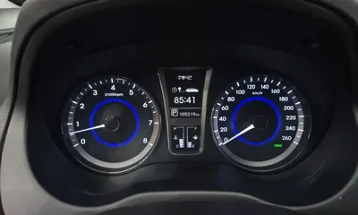 Hyundai Grandeur 2013, 155219 км, за 3146.35 USD - фото 8