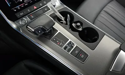 Audi A6 2020, 30340 км, за 18576.87 USD - фото 9