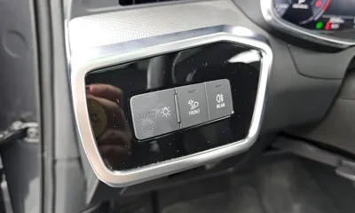 Audi A6 2020, 30340 км, за 18576.87 USD - фото 28