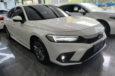 Honda Civic 2022, 33200 км, за 13876 USD