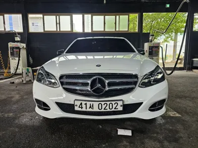Mercedes-Benz E-Class 2016, 92895 км, за 8125.85 USD