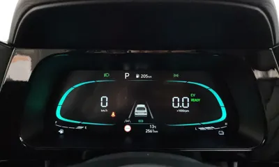 Hyundai Avante 2026, 2561 км, за 16607.59 USD - фото 8