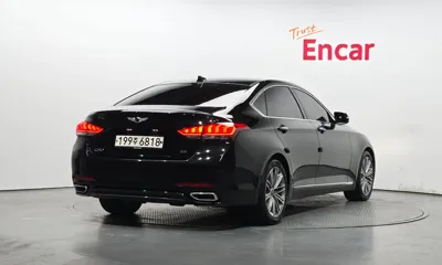 Genesis G80 2019, 125766 км, за 8543.04 USD
