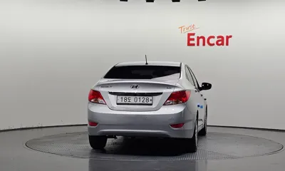 Hyundai Accent 2017, 98590 км, за 3908.8 USD