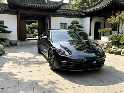 Porsche Panamera 2023, 31000 км, за 101528.34 USD