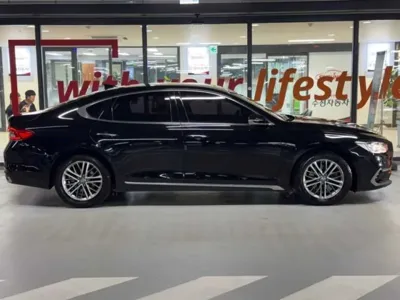 Hyundai Grandeur 2018, 150656 км, за 9055.38 USD