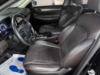 Hyundai Grandeur 2018, 150656 км, за 9051.24 USD - фото 6