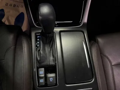 Hyundai Grandeur 2018, 150656 км, за 9051.24 USD - фото 12