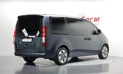 Hyundai Staria 2025, 6946 км, за 22805.41 USD
