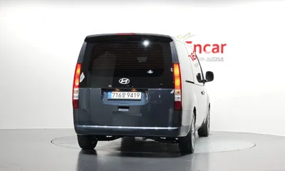 Hyundai Staria 2025, 6946 км, за 22805.41 USD