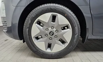 Hyundai Staria 2025, 6946 км, за 22805.41 USD