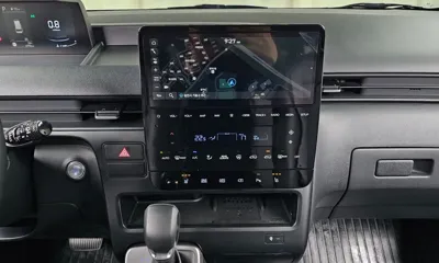 Hyundai Staria 2025, 6946 км, за 22646.71 USD - фото 12