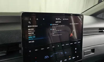 Hyundai Staria 2025, 6946 км, за 22646.71 USD - фото 32
