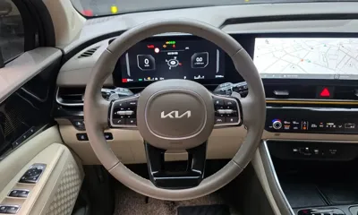 Kia Canival 2025, 21748 км, за 26125.77 USD - фото 13