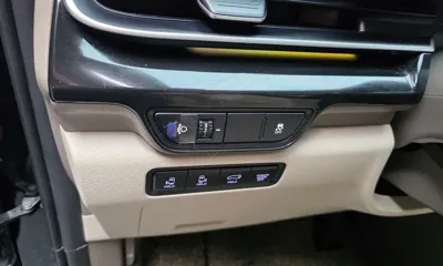 Kia Canival 2025, 21748 км, за 26125.77 USD - фото 31