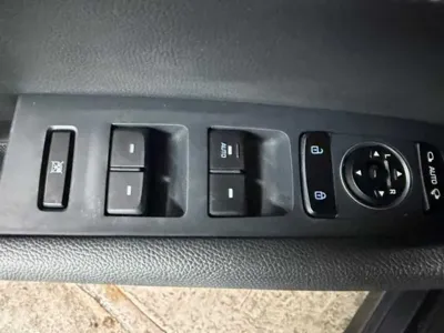 Hyundai Sonata 2019, 130017 км, за 8139.61 USD - фото 18