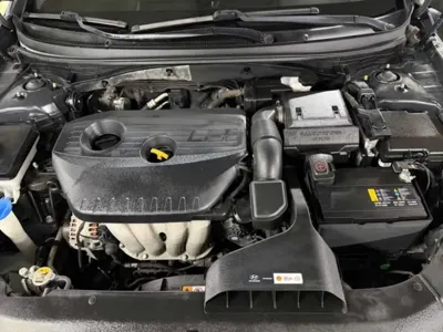 Hyundai Sonata 2019, 130017 км, за 8139.61 USD - фото 20