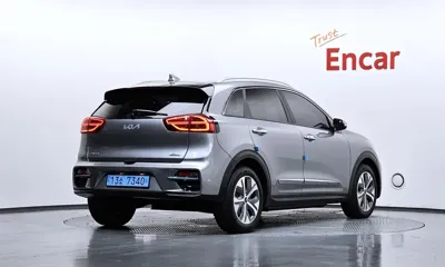 Kia Niro 2022, 66415 км, за 14873.09 USD