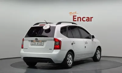 Kia Carens 2009, 71572 км, за 2925.31 USD - фото 2