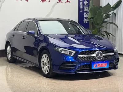 Mercedes-Benz A-Class 2022, 39700 км, за 16038.54 USD