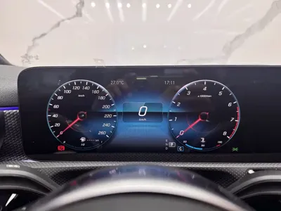 Mercedes-Benz A-Class 2022, 39700 км, за 16038.54 USD - фото 10