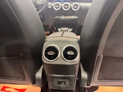 Mercedes-Benz A-Class 2022, 39700 км, за 16038.54 USD - фото 13