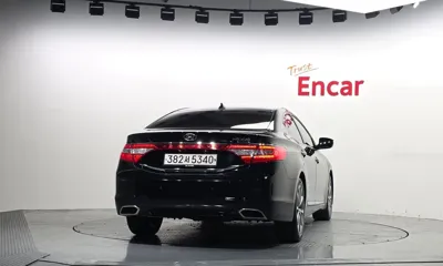 Hyundai Grandeur 2016, 76122 км, за 6186.1 USD