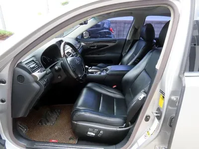 Lexus LS 2014, 190052 км, за 9686.01 USD