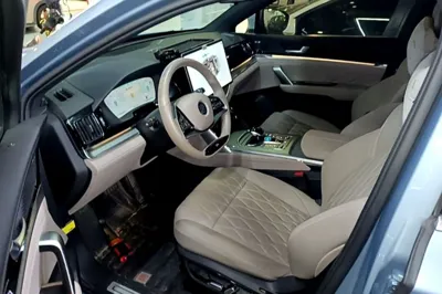 BYD Tang New Energy 2024, 30200 км, за 18854 USD - фото 18