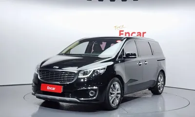 Kia Canival · 2018 год